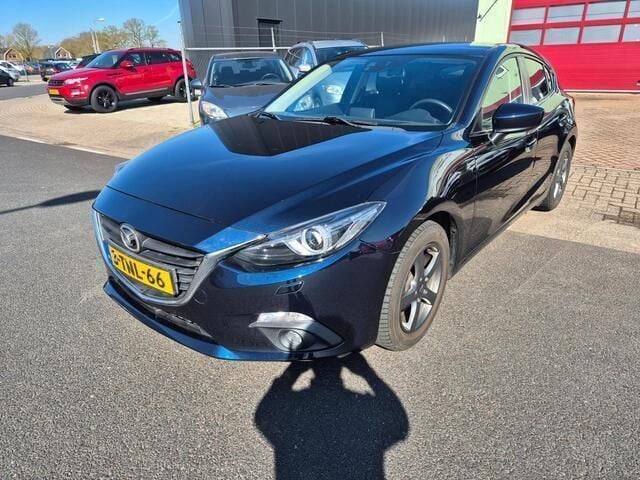 Blauw, metallic lak Gebruikt 2014 Mazda 3 Hatchback | € 9.999 (Super prijs) - Afbeelding 1/4