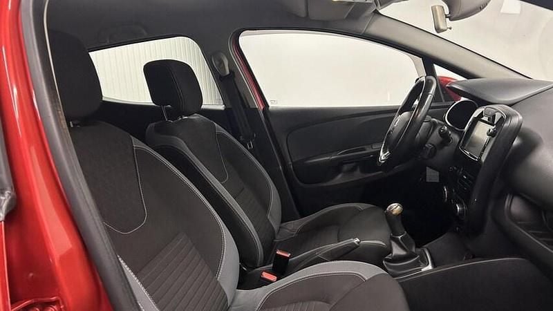 Occasion Renault Clio IV Dynamique 2015 Rood Hatchback
