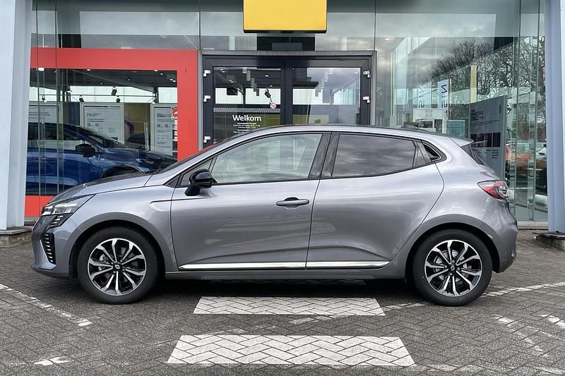 Occasion Renault Clio V Techno 143 PK (105 kW) 2025 Grijs Hatchback