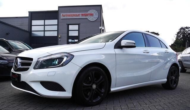 Wit Gebruikt 2013 Mercedes A180 Ambition Hatchback | € 9.995 (Goede deal) - Afbeelding 1/4