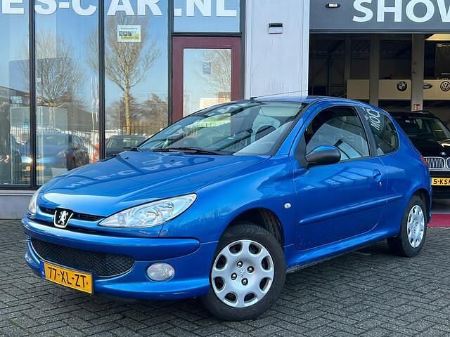 Occasion Peugeot 206 Forever 75 PK (55 kW) 2007 Blauw Hatchback
