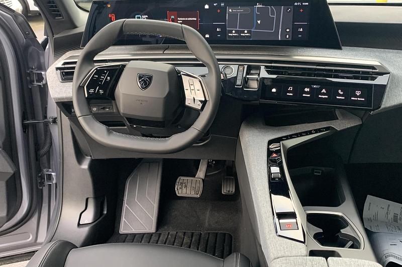 Nieuw Peugeot 3008 Allure 2026 Grijs SUV