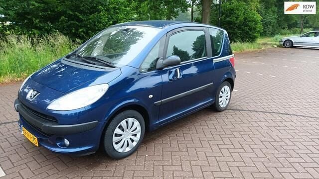 Blauw Gebruikt 2005 Peugeot 1007 Hatchback | € 2.499 (Eerlijke prijs) - Afbeelding 1/4