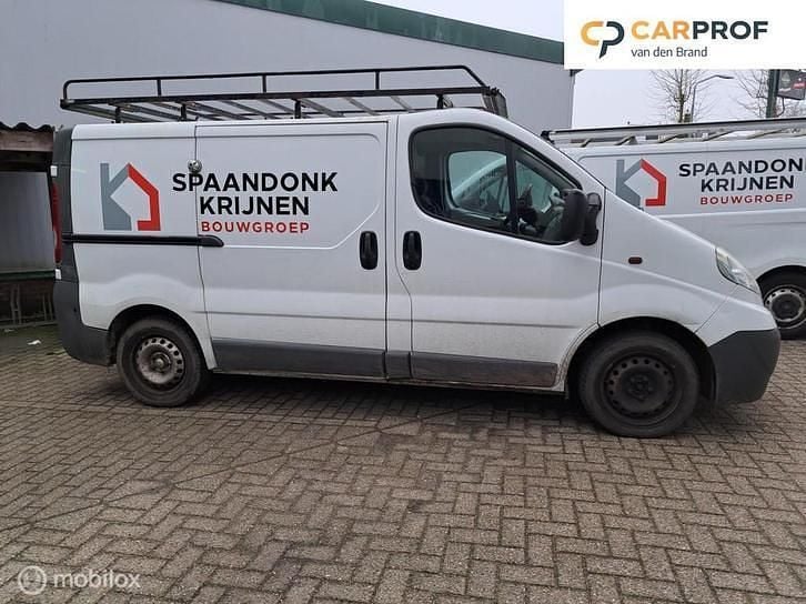 Occasion 2012 Opel Vivaro MPV | € 4.950 (Eerlijke prijs) - Afbeelding 1/4