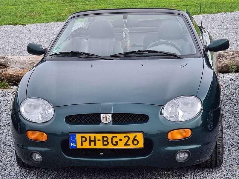 Groen Gebruikt 1996 MG F Cabriolet | € 3.500 (Eerlijke prijs) - Afbeelding 1/4