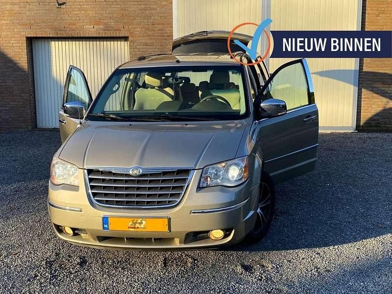 Goud Gebruikt 2008 Chrysler Grand Voyager Limited MPV | € 14.950 (Super prijs) - Afbeelding 1/4