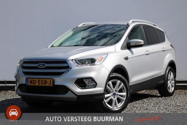 Grijs Gebruikt 2017 Ford Kuga Trend SUV | € 13.450 (Goede deal) - Afbeelding 1/4