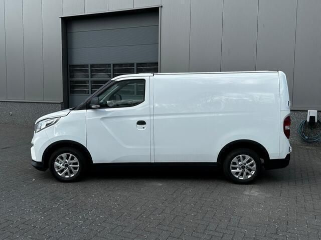 Nieuw Maxus eDeliver 3 89 kW (122 PK) 2025 Wit Van