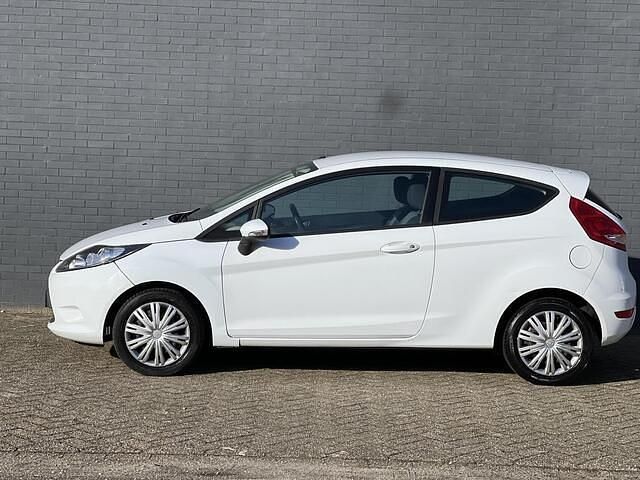 Occasion Ford Fiesta Limited 60 PK (44 kW) 2010 Wit Hatchback