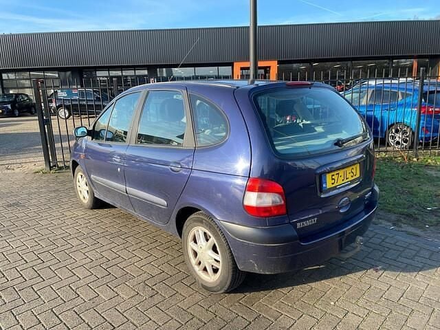 Occasion Renault Scénic Expression 108 PK (79 kW) 2002 Blauw MPV