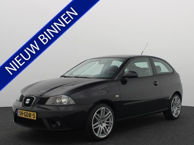 Zwart Gebruikt 2008 Seat Ibiza Hatchback | € 3.888 (Iets duurder) - Afbeelding 1/4