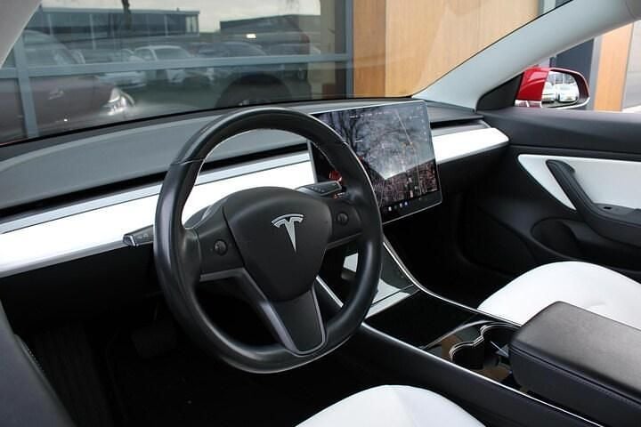 Occasion Tesla Model 3 Long Range AWD 366 kW (498 PK) 2020 Rood Sedan