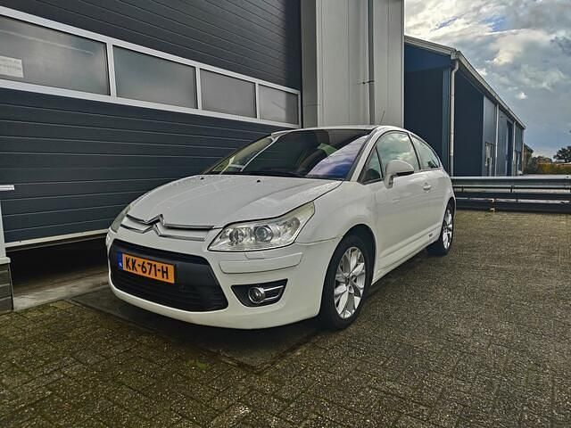 Wit Gebruikt 2009 Citroën C4 Coupé | € 1.699 - Afbeelding 1/4