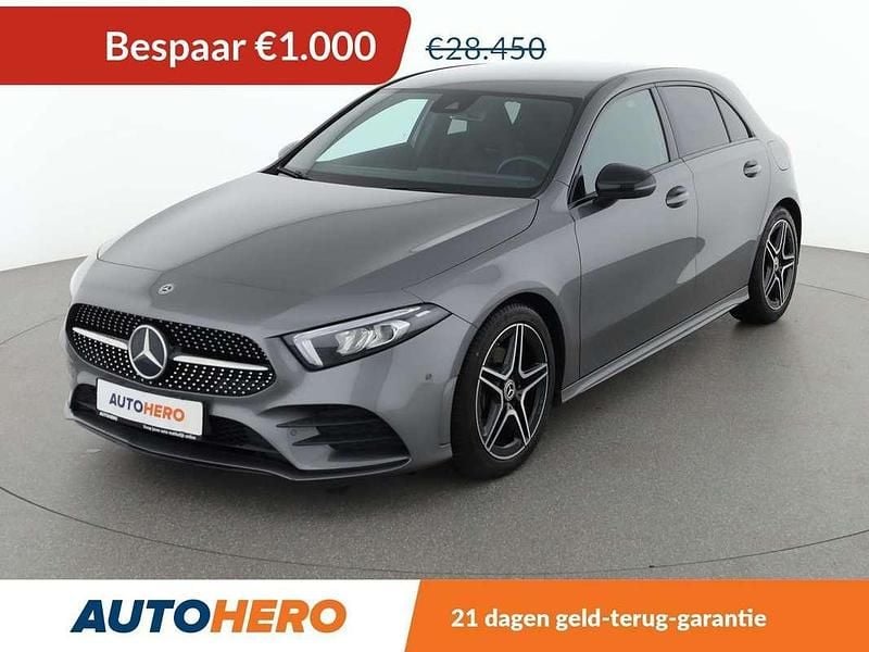 Grijs Gebruikt 2020 Mercedes A180 AMG line Sedan | € 27.649 (Goede deal) - Afbeelding 1/3