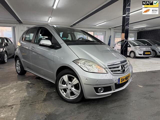 Grijs Gebruikt 2010 Mercedes A160 Avantgarde MPV | € 5.650 (Eerlijke prijs) - Afbeelding 1/4