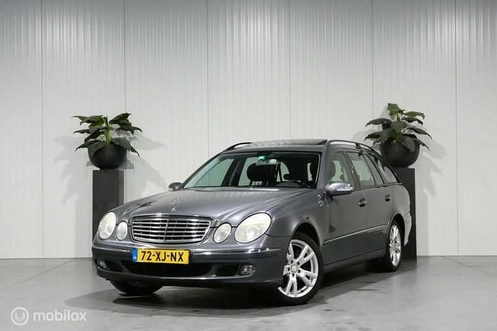 Grijs Gebruikt 2006 Mercedes E350 Avantgarde Stationwagen | € 4.999 (Duur) - Afbeelding 1/1