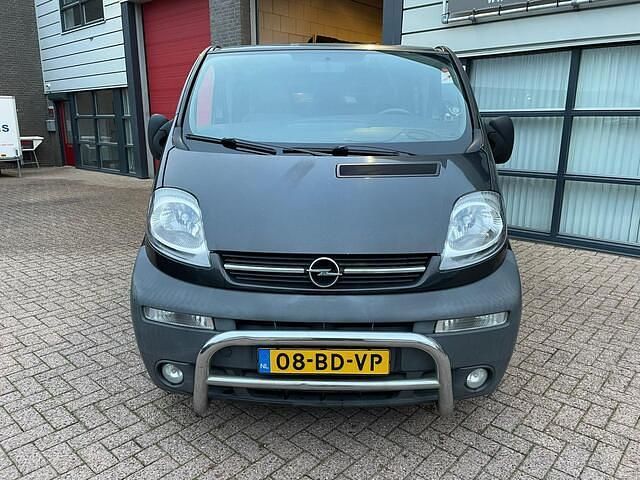 Occasion Opel Vivaro 82 PK (60 kW) 2002 Zwart MPV