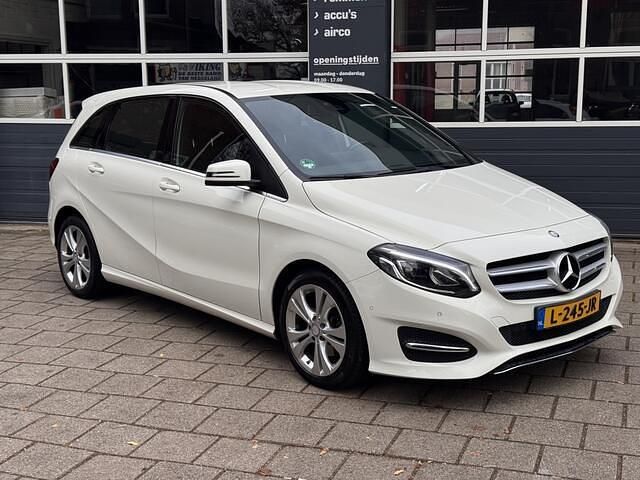 Occasion Mercedes B180 Ambition 123 PK (90 kW) 2015 Wit MPV