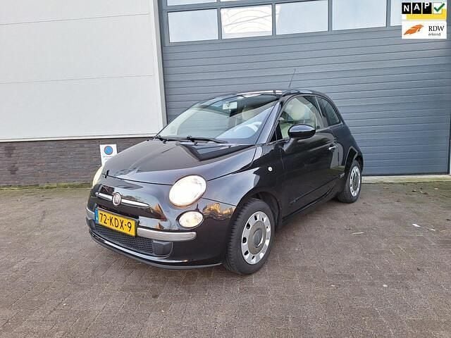 Zwart Occasion 2009 Fiat 500 Pop Hatchback | € 5.850 (Iets duurder) - Afbeelding 1/4