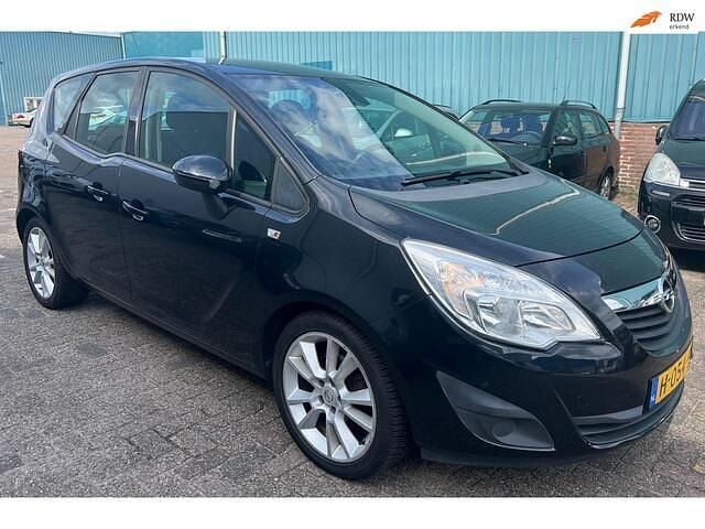 Zwart Gebruikt 2012 Opel Meriva Cosmo MPV | € 2.450 (Eerlijke prijs) - Afbeelding 1/4