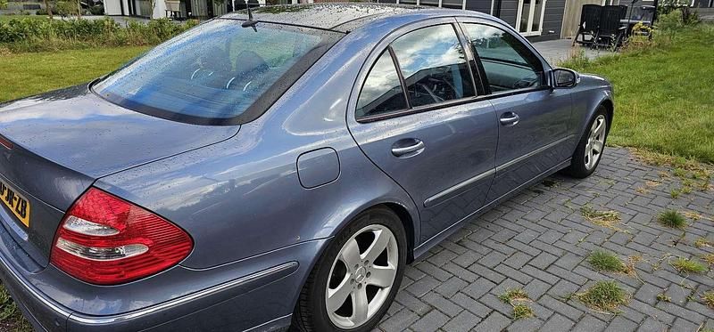 Blauw Gebruikt 2002 Mercedes 240 | € 3.700 - Afbeelding 1/4