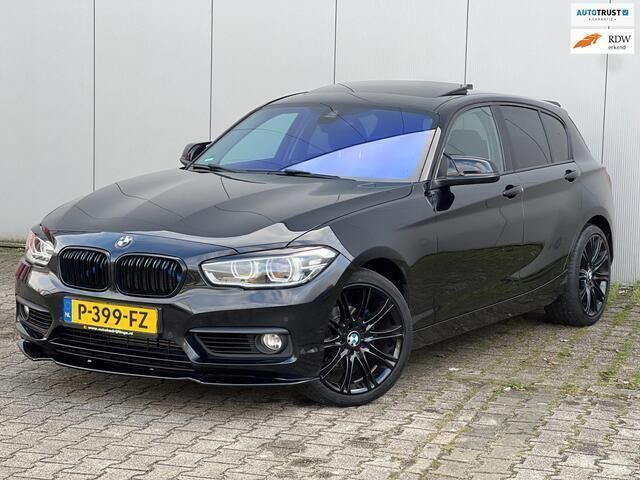 Zwart Gebruikt 2016 BMW 118 Hatchback | € 11.945 (Eerlijke prijs) - Afbeelding 1/4