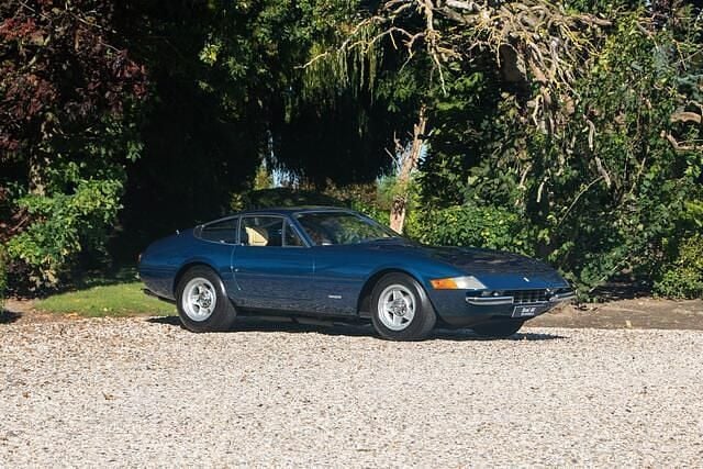 Blauw Gebruikt 1973 Ferrari Daytona | € 750.000 - Afbeelding 1/4