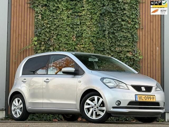 Grijs Gebruikt 2015 Seat Mii CONNECT Hatchback | € 7.990 (Eerlijke prijs) - Afbeelding 1/4