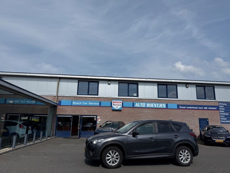 Grijs, metallic lak Gebruikt 2015 Mazda CX-5 SUV | € 9.450 (Super prijs) - Afbeelding 1/4