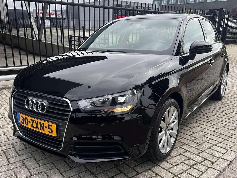 Zwart Occasion 2013 Audi A1 Hatchback | € 9.500 (Eerlijke prijs) - Afbeelding 1/4
