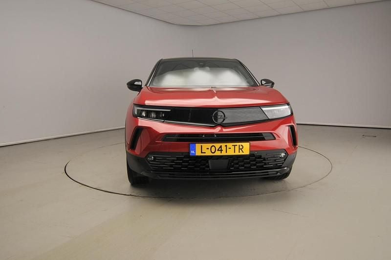 Occasion Opel Mokka-e GS Line 100 kW (136 PK) 2021 Rood SUV