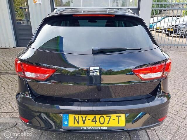 Occasion Seat Leon ST Business 116 PK (85 kW) 2017 Zwart Stationwagen