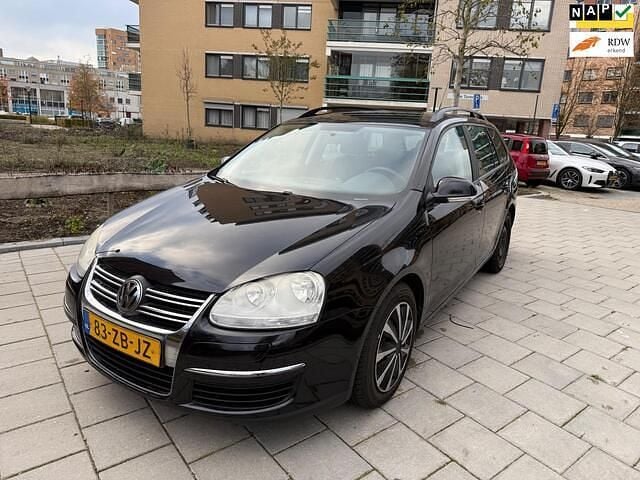 Zwart (metallic) Gebruikt 2008 VW Golf VI Comfortline Stationwagen | € 2.250 (Goede deal) - Afbeelding 1/4
