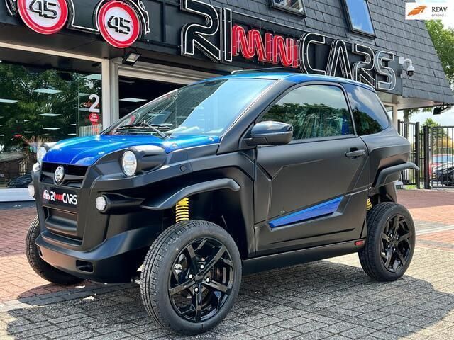 Blauw Gebruikt 2023 Aixam Scouty Hatchback | € 14.995 - Afbeelding 1/4