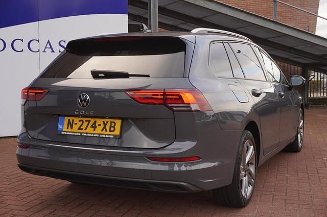 Occasion VW Golf VIII Business 110 PK (80 kW) 2022 Grijs Stationwagen
