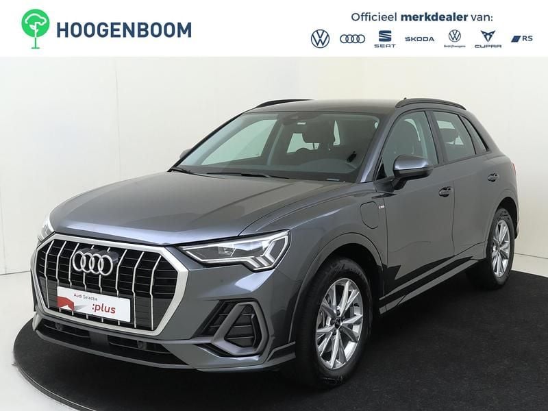 Grijs Gebruikt 2022 Audi Q3 Basis SUV | € 35.750 (Goede deal) - Afbeelding 1/4