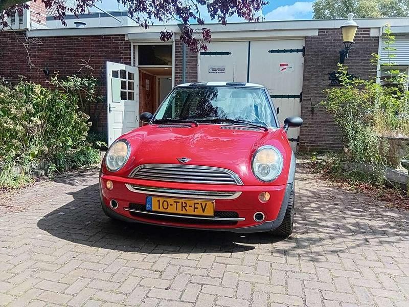 Occasion Mini ONE 90 PK (66 kW) 2007 Rood Hatchback