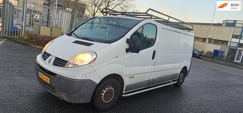 Occasion 2012 Renault Trafic Black Edition MPV | € 3.950 (Goede deal) - Afbeelding 1/4