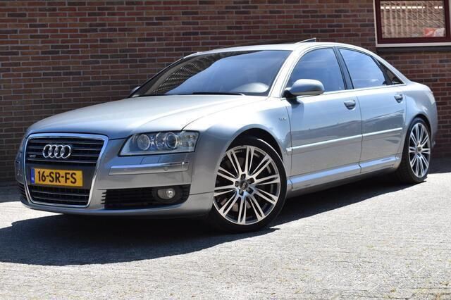 Grijs Gebruikt 2006 Audi A8 Proline Sedan | € 10.949 - Afbeelding 1/4