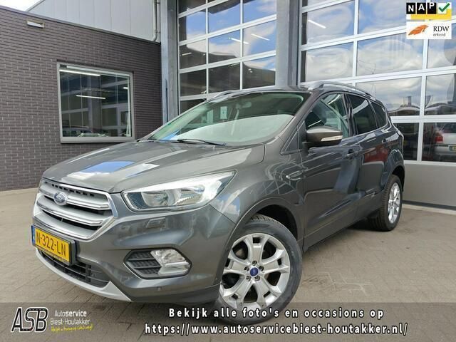 Grijs Gebruikt 2018 Ford Kuga Titanium SUV | € 16.500 (Eerlijke prijs) - Afbeelding 1/4