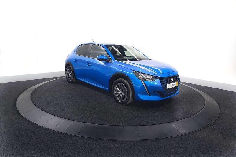 Blauw Gebruikt 2021 Peugeot e-208 Active Hatchback | € 15.900 (Eerlijke prijs) - Afbeelding 1/4
