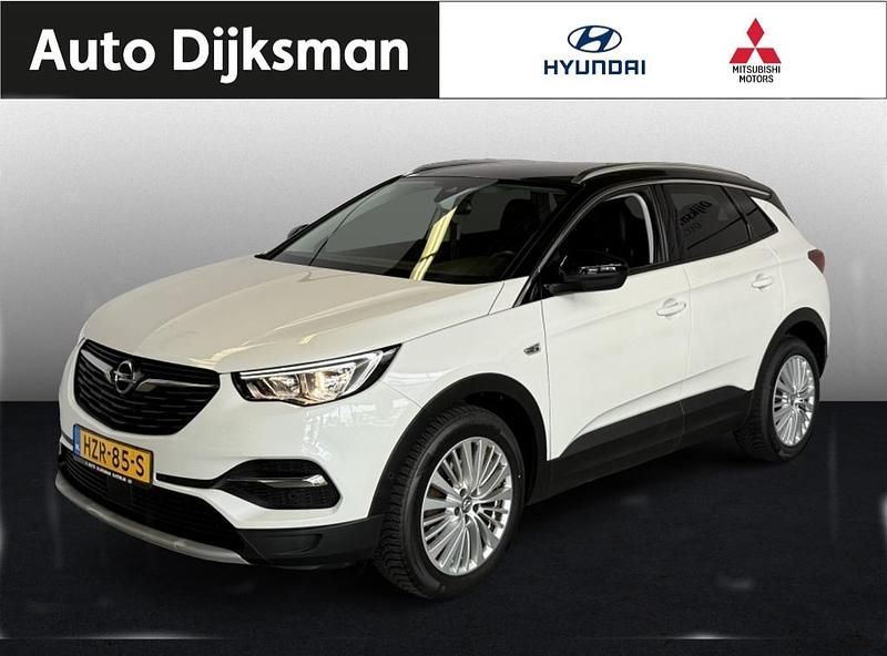 Wit Gebruikt 2018 Opel Grandland X Innovation SUV | € 18.950 (Iets duurder) - Afbeelding 1/4