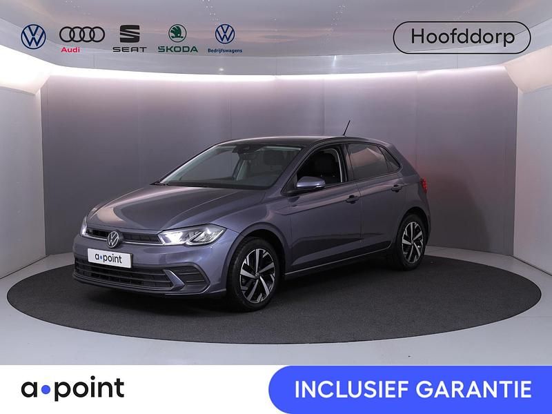 Grijs Occasion 2021 VW Polo Life Hatchback | € 17.949 (Iets duurder) - Afbeelding 1/3