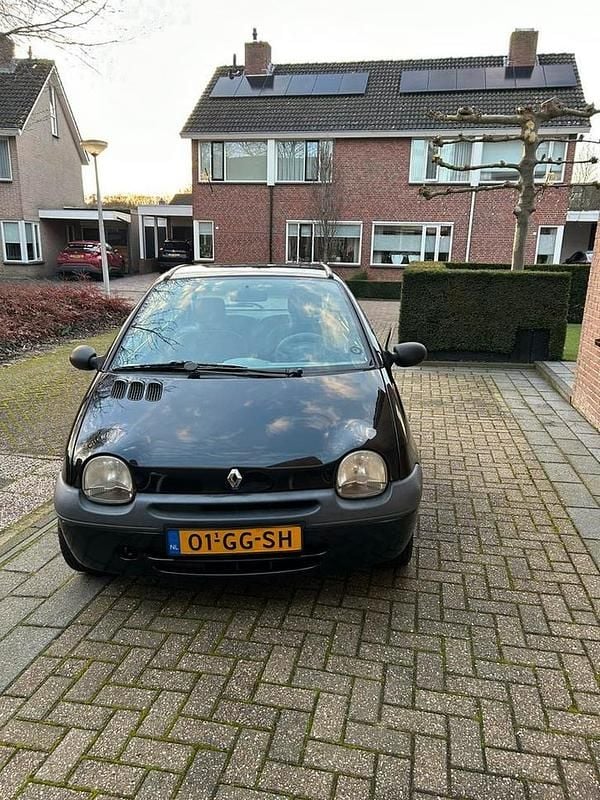 Gebruikt 2000 Renault Twingo Hatchback | € 699 (Goede deal) - Afbeelding 1/4