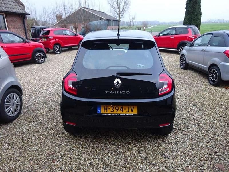 Occasion Renault Twingo Collection 73 PK (53 kW) 2020 Zwart Hatchback