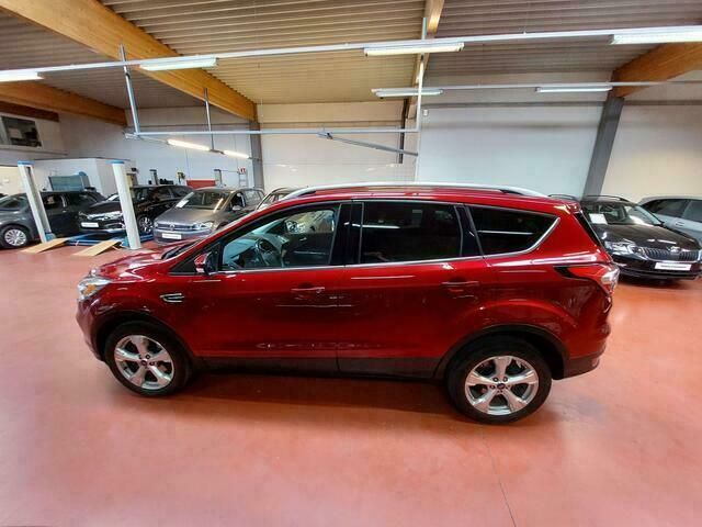 Occasion Ford Kuga Titanium 120 PK (88 kW) 2017 Rood SUV