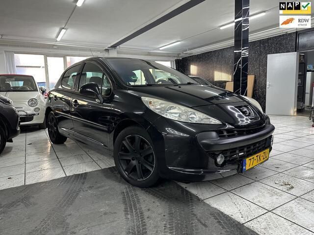 Zwart Gebruikt 2006 Peugeot 207 Hatchback | € 1.850 (Eerlijke prijs) - Afbeelding 1/4