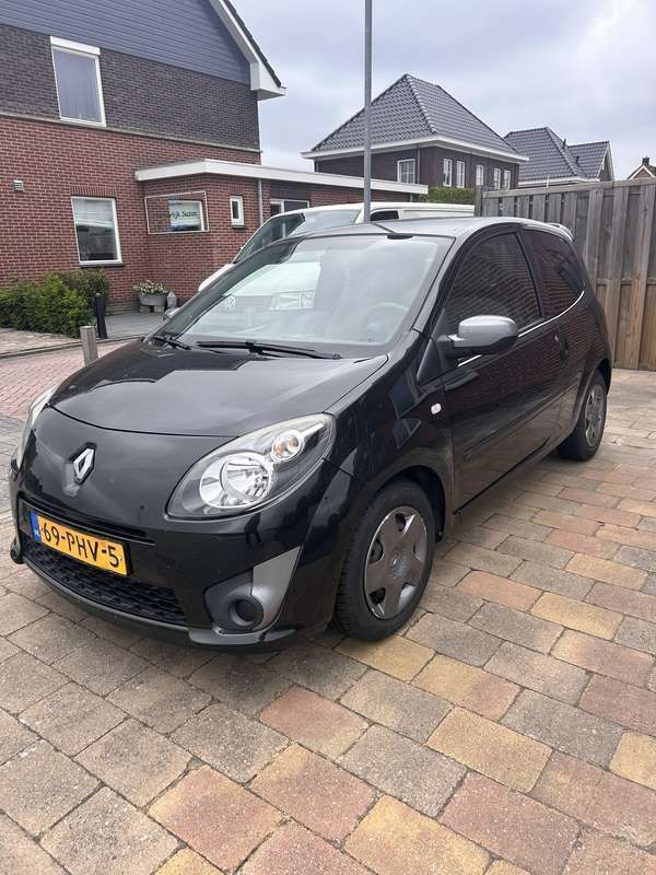 Zwart Gebruikt 2011 Renault Twingo Collection Hatchback | € 3.500 (Eerlijke prijs) - Afbeelding 1/4