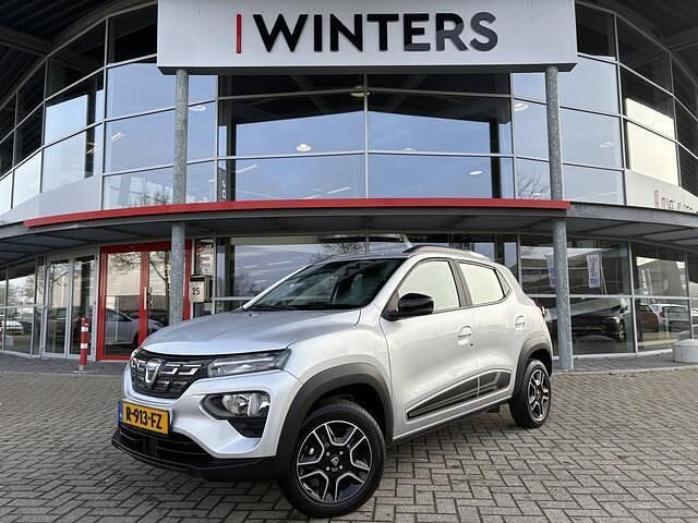 Occasion Dacia Spring Comfort Plus 33 kW (45 PK) 2022 Grijs Hatchback