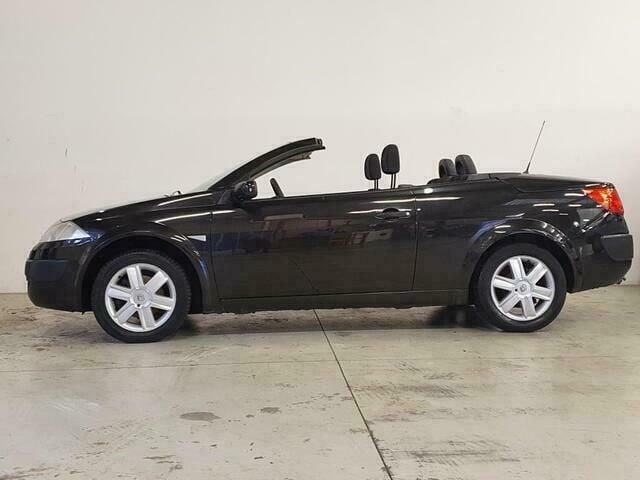 Occasion Renault Mégane Cabriolet Authentique 113 PK (83 kW) 2005 Zwart Cabriolet